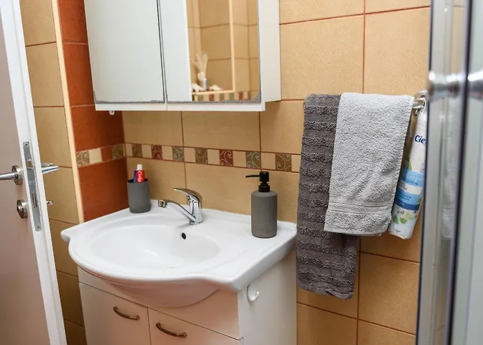 Ravena Lägenhet Palić