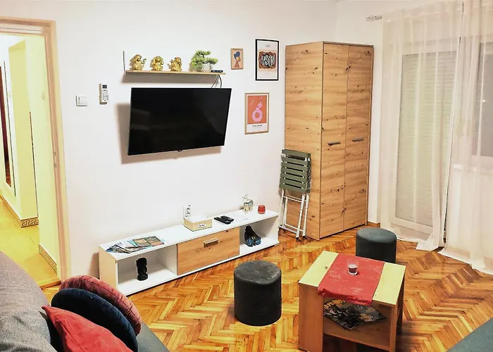 Ravena Lägenhet Palić